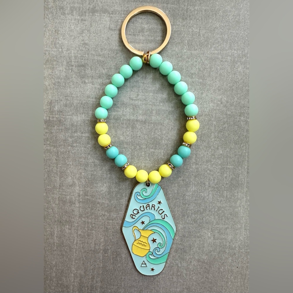 Zodiac Keychain - Picture 2 of 14